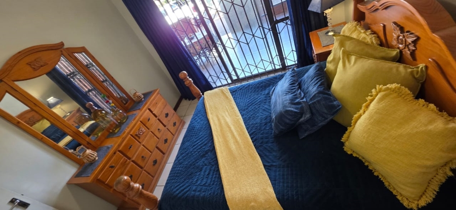 7 Bedroom Property for Sale in Safari Gardens North West